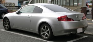 2003-2005_NISSAN_SKYLINE_COUPE_5AT_rear